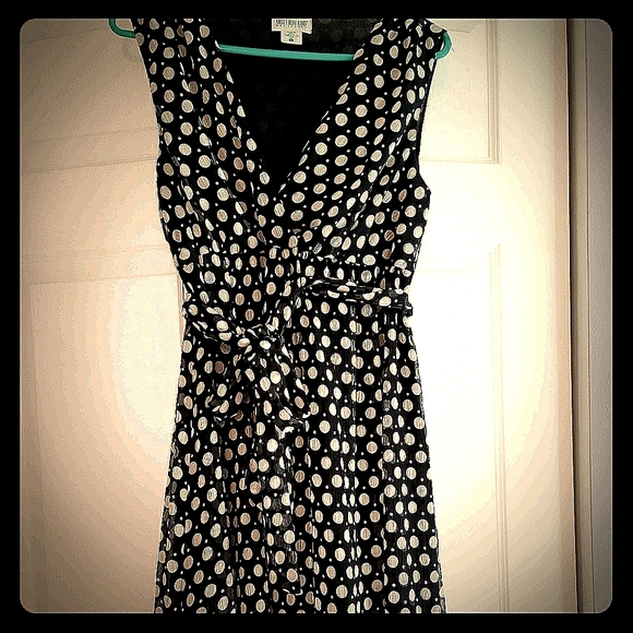 Motherhood Maternity Dresses & Skirts - Motherhood Maternity Dress Black & Cream